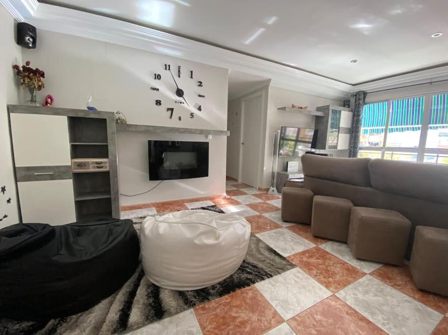 Apartamento Silda Торре-дель-Мар Екстер'єр фото